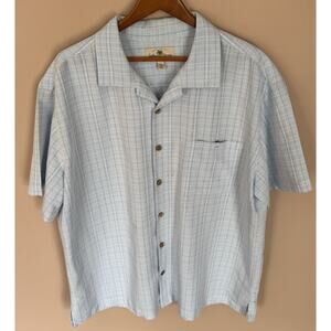 Island Shores Mens XXL Light Blue Button Down 64% Rayon 36% Polyester